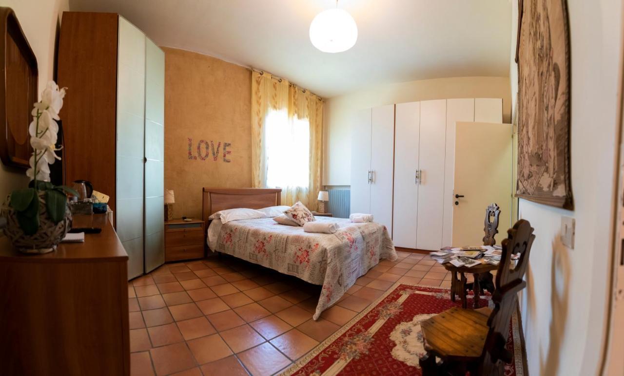 Hause Megghi Apartment Gambassi Terme Exterior photo